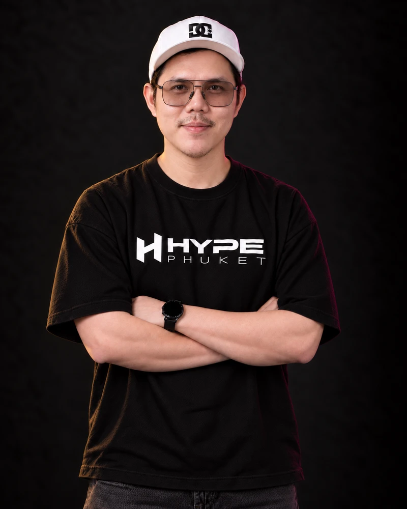 9szek — Hype Phuket